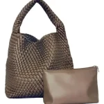 Cartera De Hombro Lines Estilo Hobo Tejida Color Bronce
