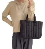 Cartera De Mano Bomp 75 Estilo Tote Negra - Imagen 4