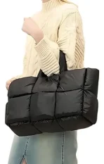 Bolso De Hombro Bomp 44 Estilo Puffer - Imagen 4