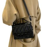 Cartera Cruzada Milano Estilo Crossbody Negra - Imagen 8